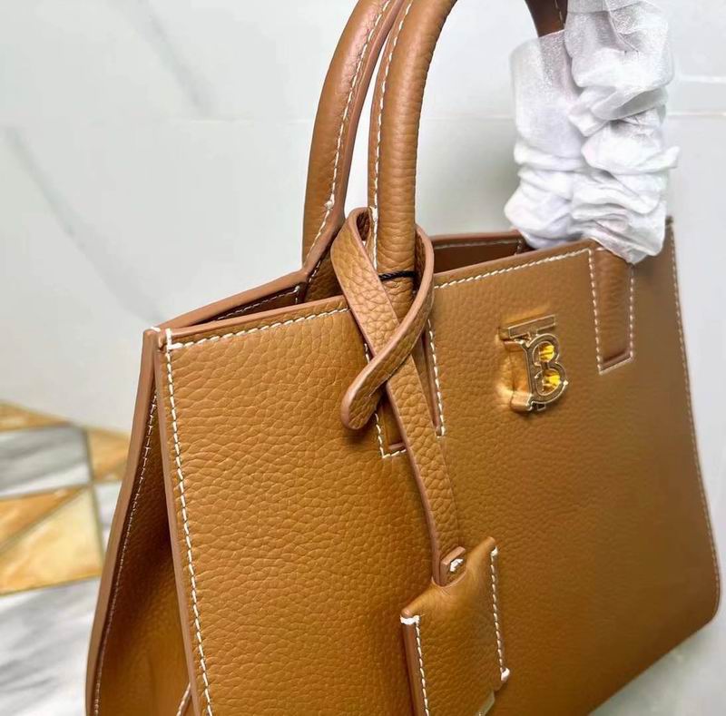Burberry 8376 27x11x20cm ww2色 (4)