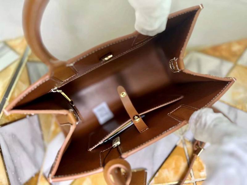 Burberry 8376 27x11x20cm ww2色 (8)