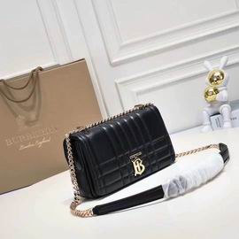 Burberry Lola 8378 23x13x6cm ww (2)