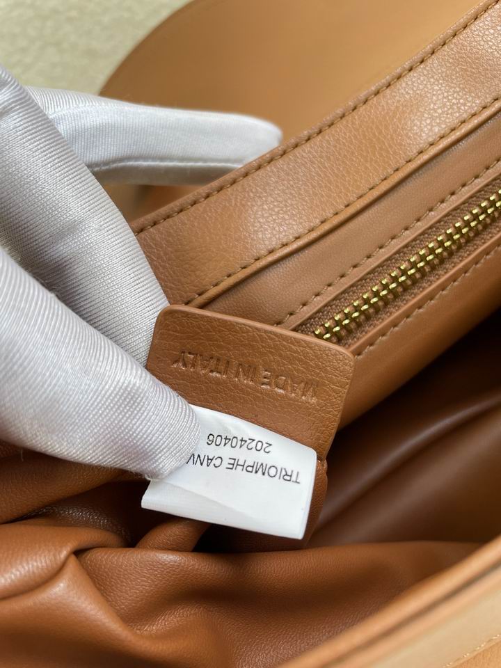 Celine 8110 33x19x9cm zy2_8