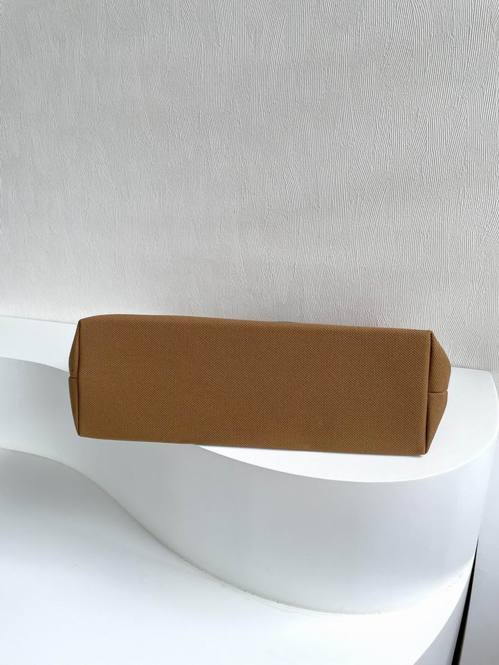 Celine 1168 44x32x16cm zy1_3