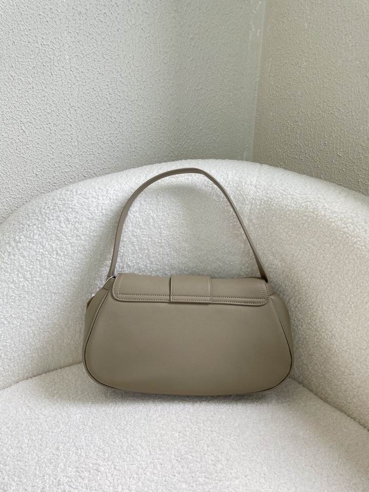 Celine 8110 33x19x9cm zy1_2