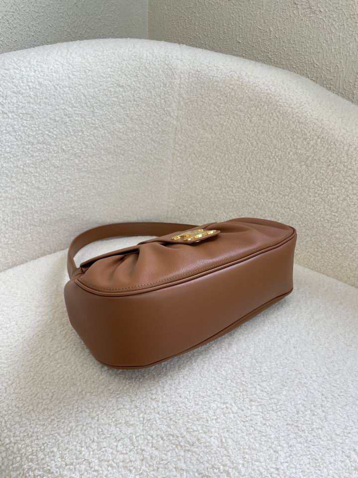 Celine 8110 33x19x9cm zy2_5