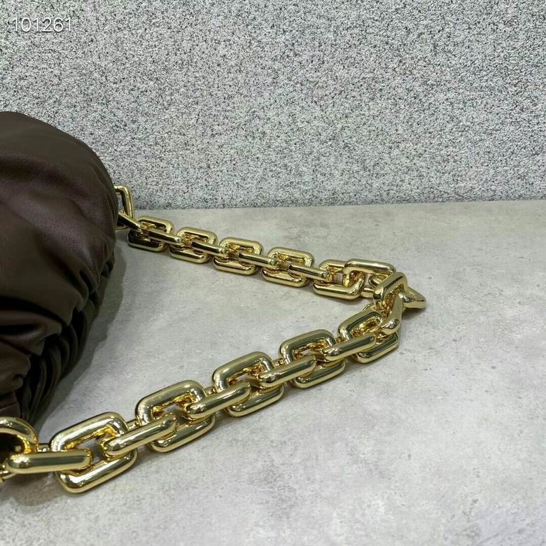 Chain Pouch AD22156 31X12X16cm (20)