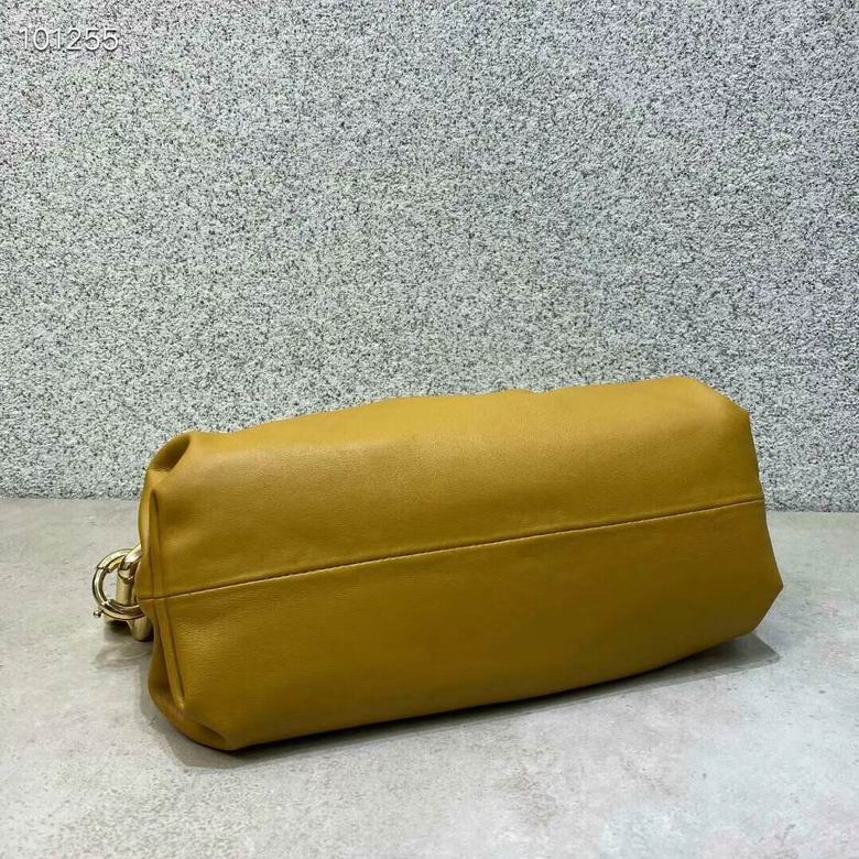 Chain Pouch AD22156 31X12X16cm (3)