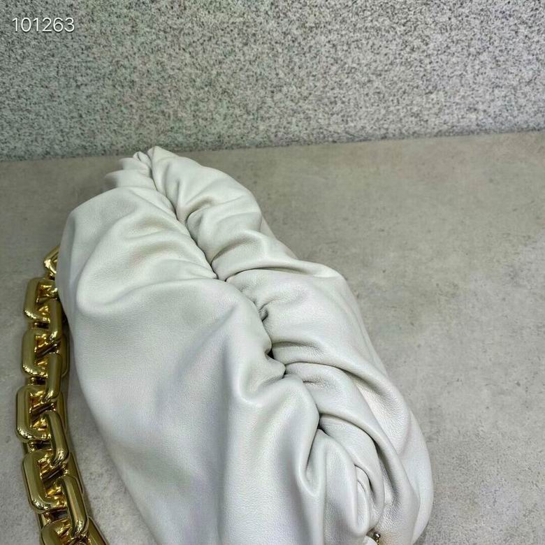 Chain Pouch AD22156 31X12X16cm (30)