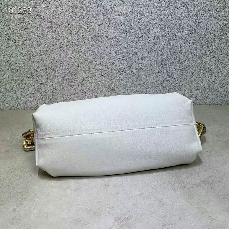 Chain Pouch AD22156 31X12X16cm (31)