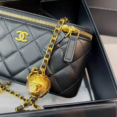 Chanel 盒子包羊皮18x10cm CN (13)