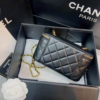 Chanel 盒子包羊皮18x10cm CN (16)