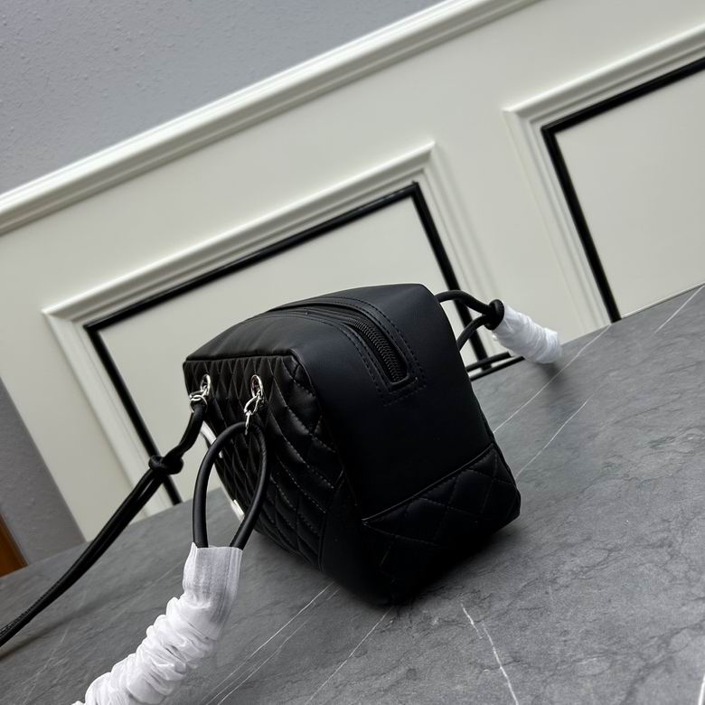 Chanel 23115 28x16x10cm ww (2)