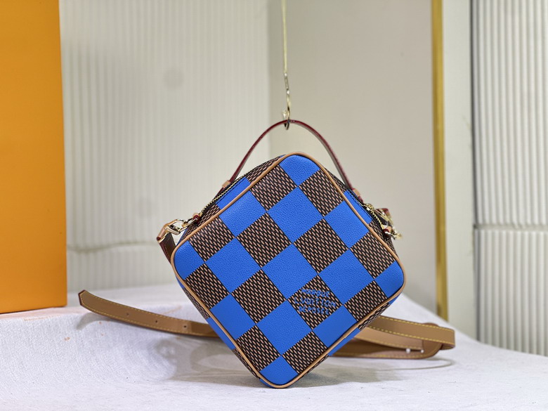 Chess M40562 24x24x8cm ss1_4