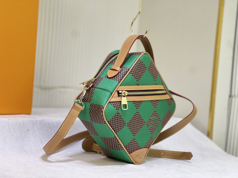 Chess M40562 24x24x8cm ss_3