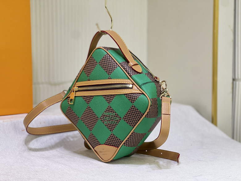 Chess M40562 24x24x8cm ss_4