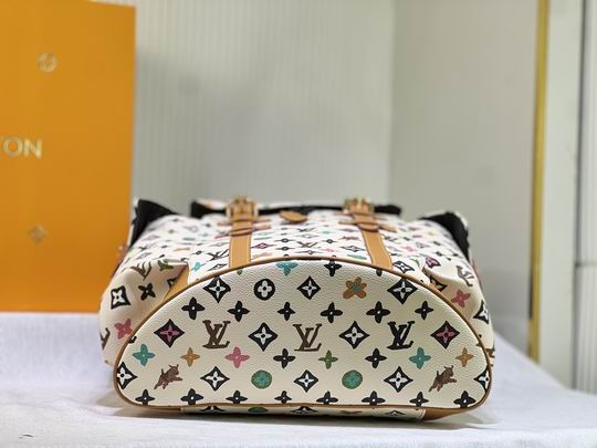 Christopher M25240 38x44x12.5cm ss_4