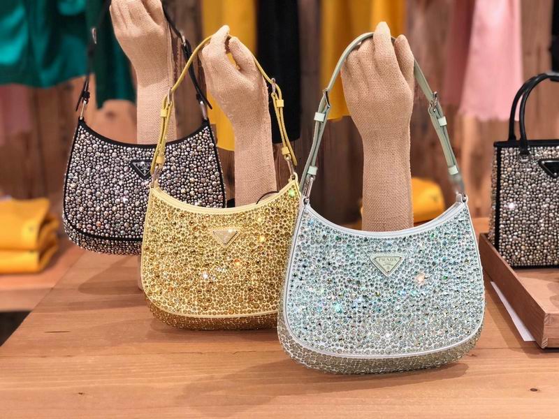 Cleo 1BC169 22X18.5X4.5cm ap 05 (1)