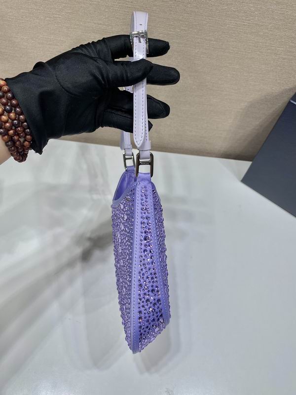 Cleo 1BC169 22X18.5X4.5cm ap 05 (16)