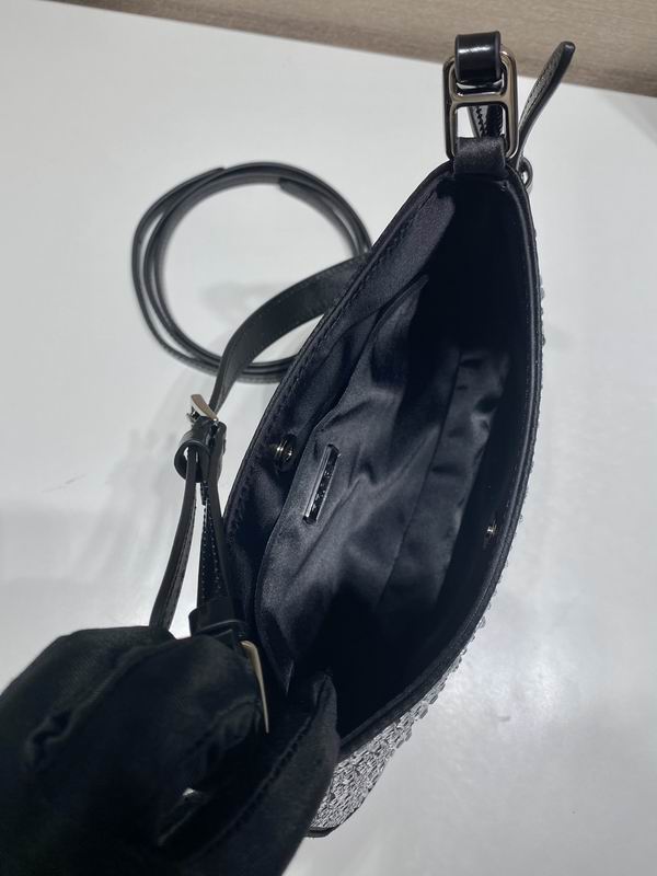 Cleo 1BC169 22X18.5X4.5cm ap 05 (9)