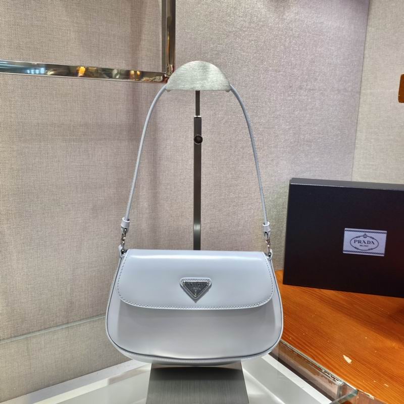 Cleo 1BD311 23x18x4cm ap 11 (38)