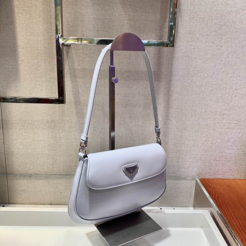 Cleo 1BD311 23x18x4cm ap 11 (40)