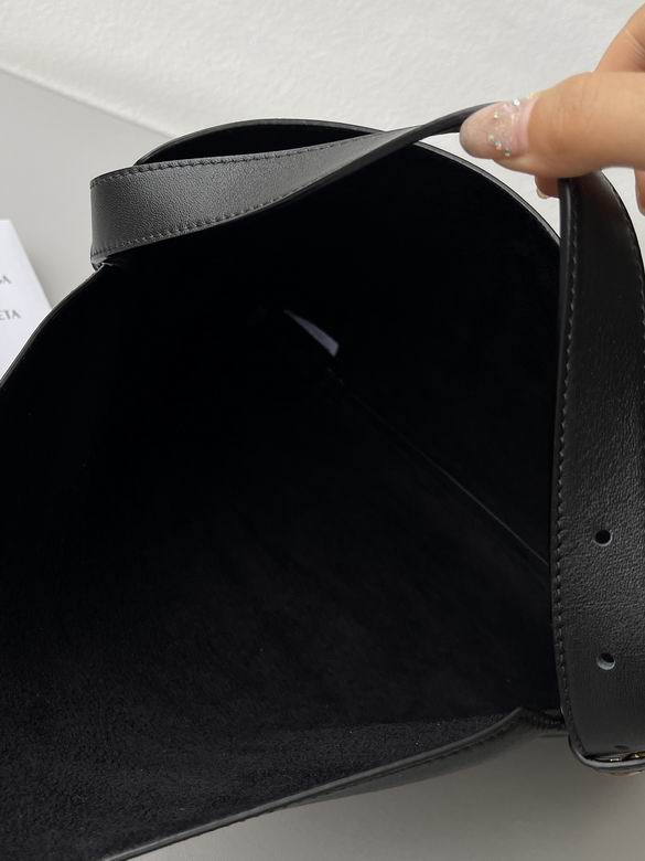 Cradle 31.5x正面高23x反面高35x5.5cm BG (9)