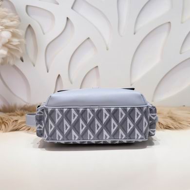 D8010 26X21X8cm WP (7)