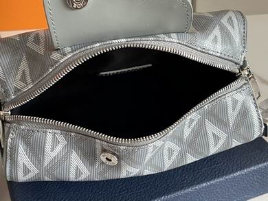 D93335 21.5X11X12.5cm WP (8)