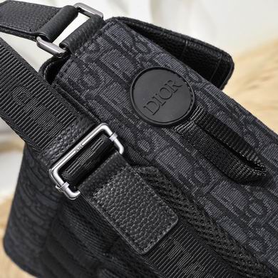 D9670 31X21X8cm WP (15)