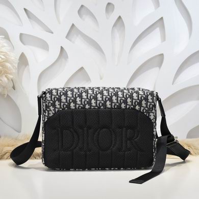 D9670 31X21X8cm WP (3)