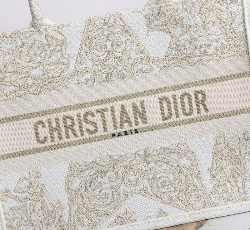 DIOR D1286 36.5x28x17.5cm yz (5)