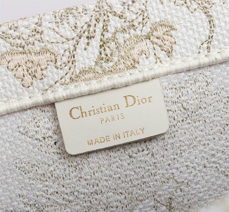 DIOR D1286 36.5x28x17.5cm yz (7)