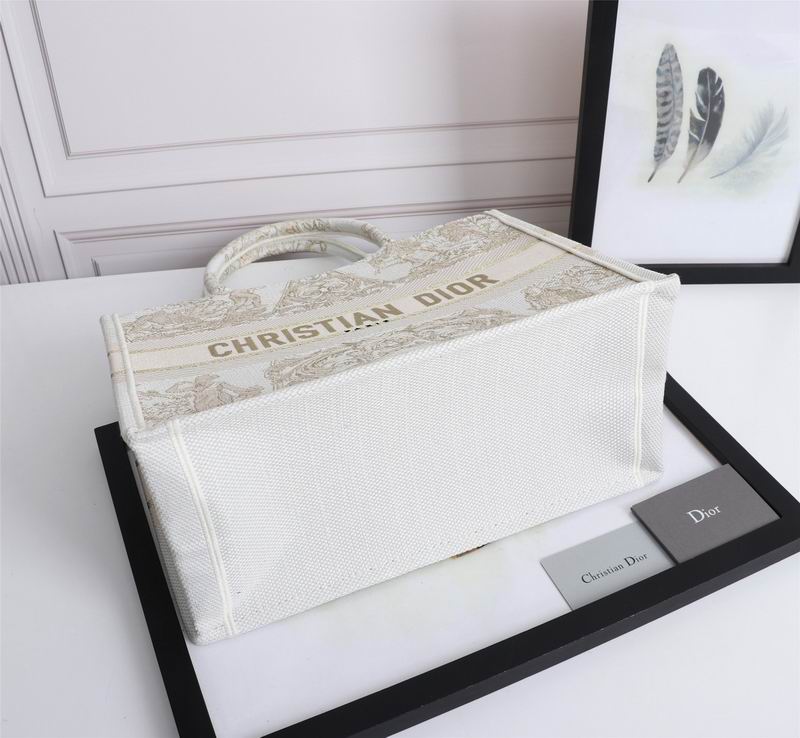 DIOR D1286 36.5x28x17.5cm yz (8)