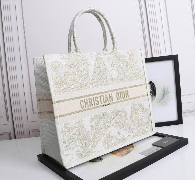 DIOR D1286 41.5x35x18cm yz (3)