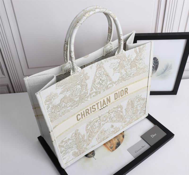 DIOR D1286 41.5x35x18cm yz (4)