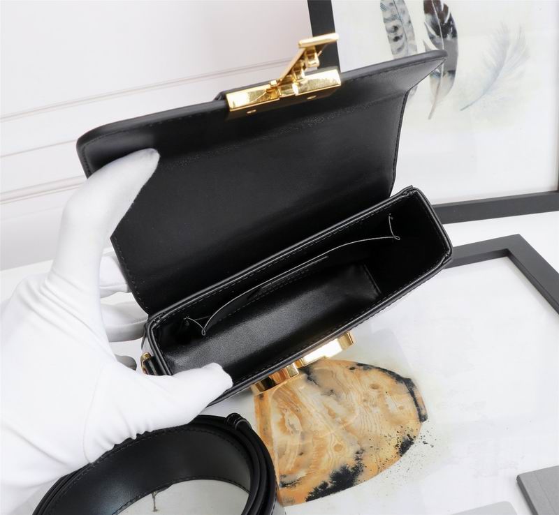 DIOR D6713-1 17.5x11.5x5cm yz (9)