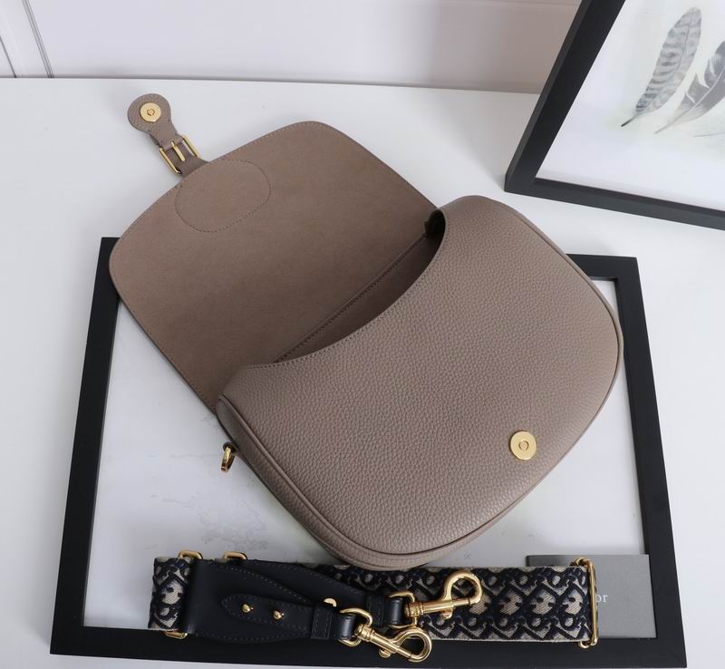 DIOR D6819 27x19.5x8cm yz (8)