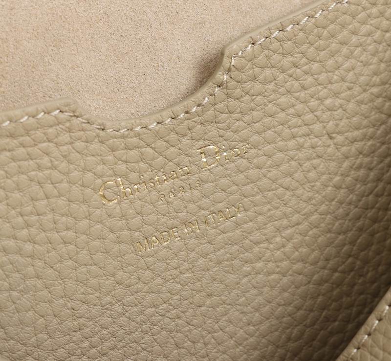 DIOR D6819 27x19.5x8cm yz1 (7)