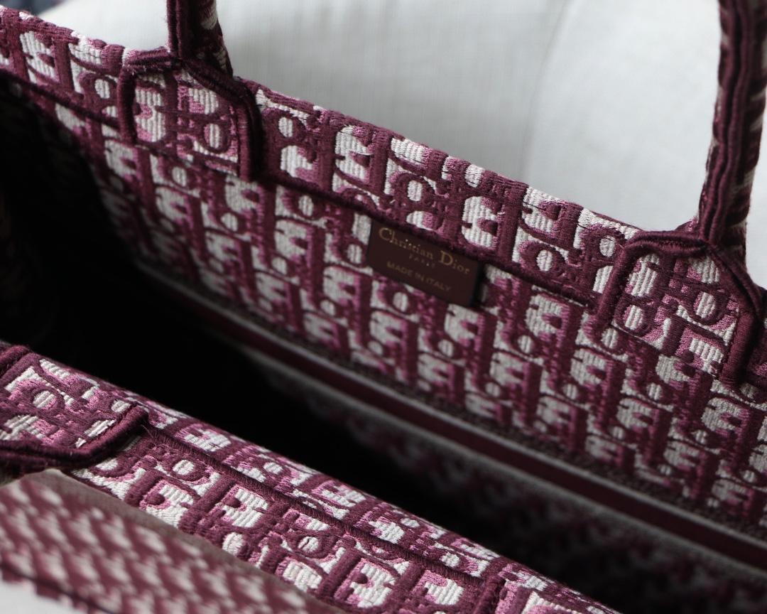 DIOR L41.5x35x18cm yz (5)