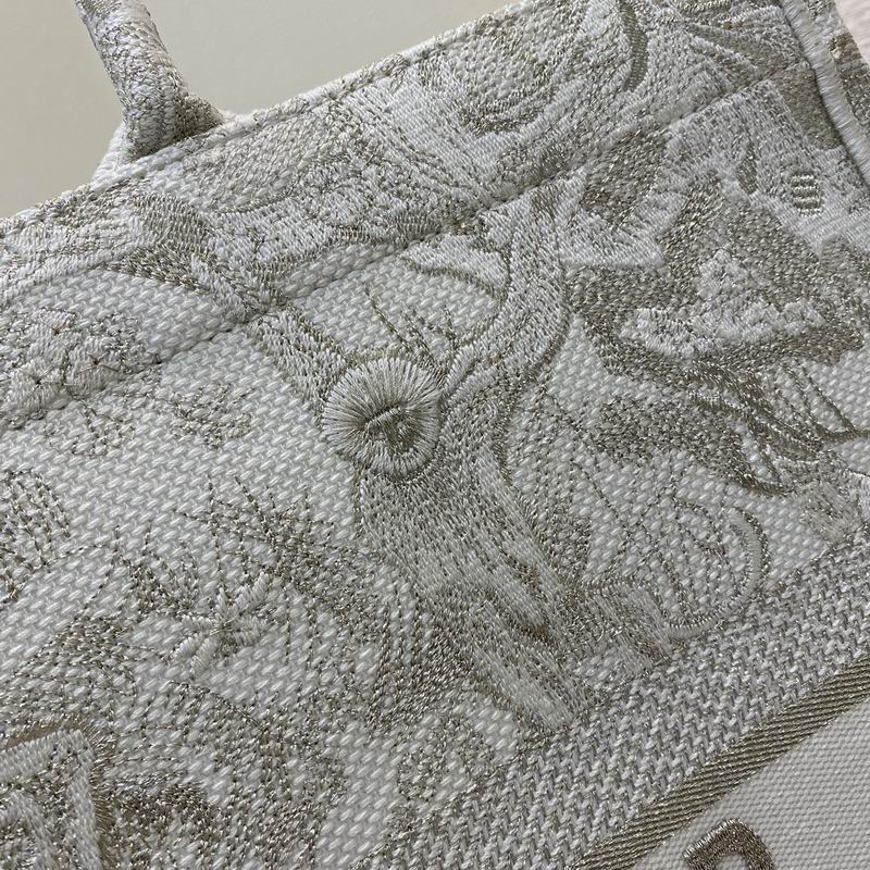 DIOR L42x18x35cm yz3 (5)