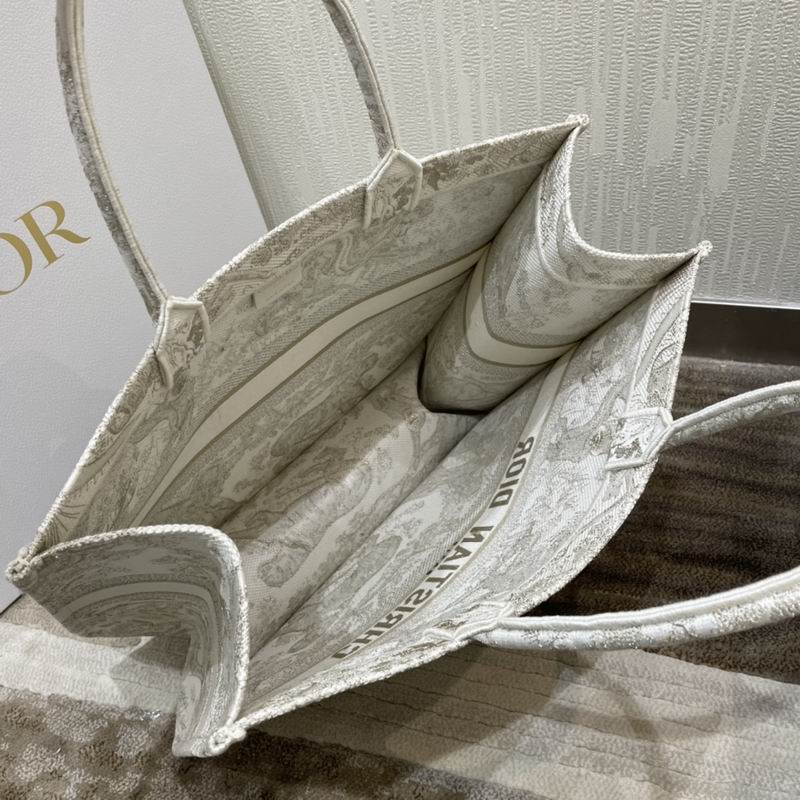 DIOR L42x18x35cm yz3 (9)