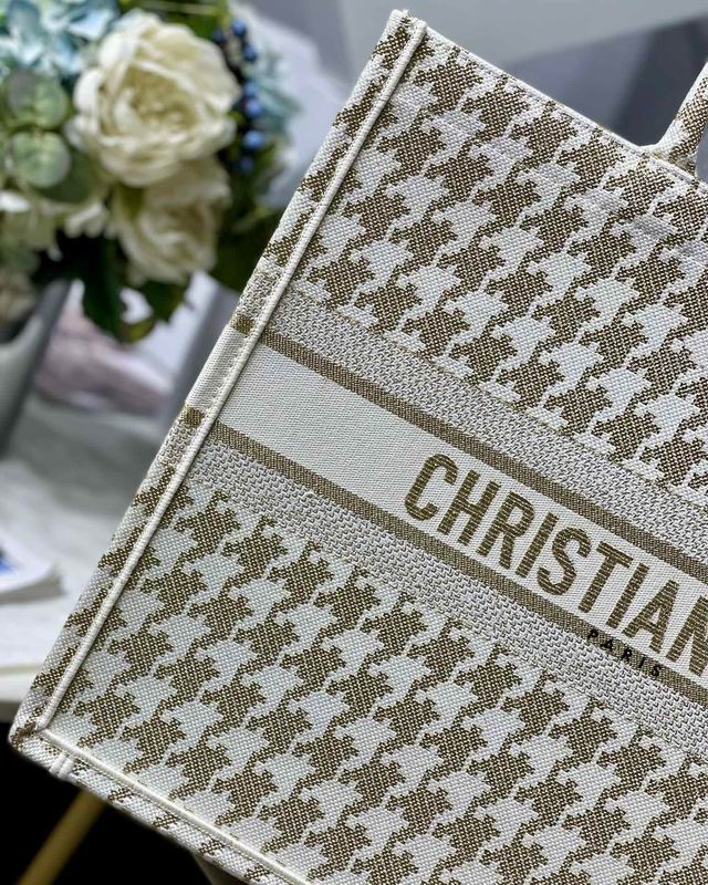 DIOR M1286 L41.5x38x18cm yz1 (4)