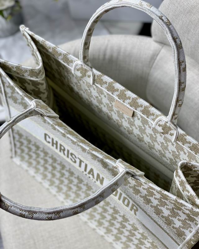 DIOR M1286 L41.5x38x18cm yz1 (9)