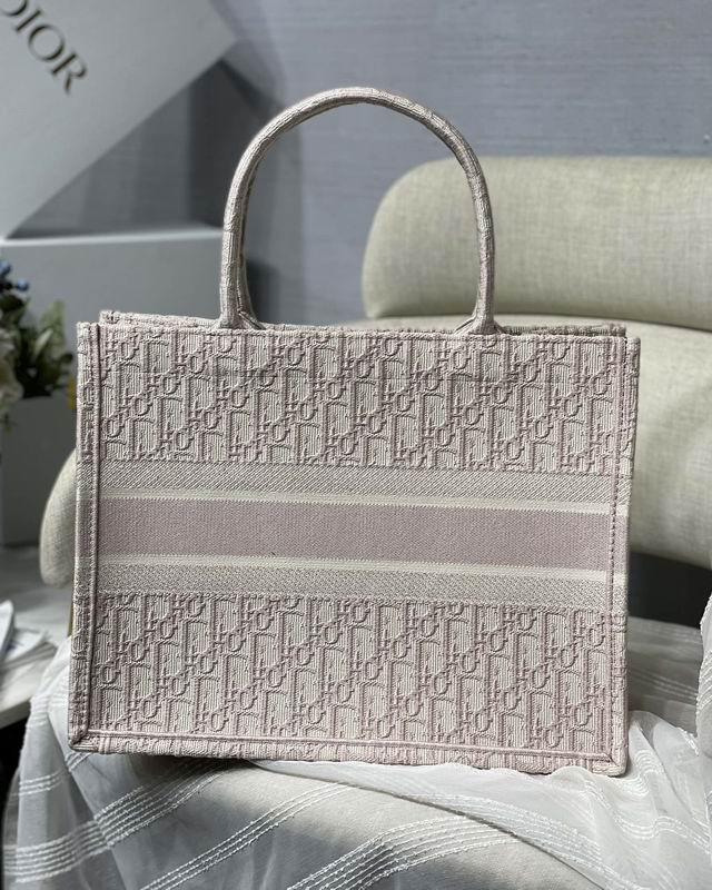 DIOR M1286 S36.5x28x17.5cm yz (4)