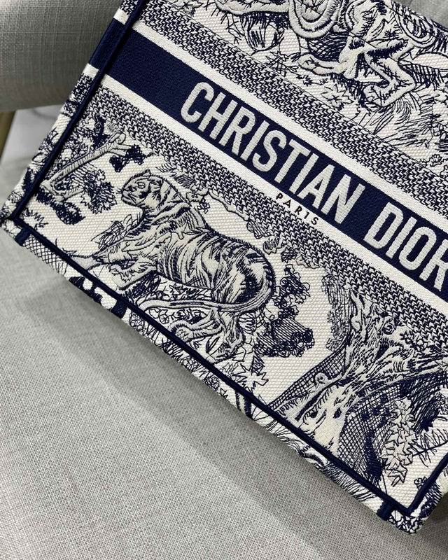 DIOR M1287 37x30x16cm yz (5)