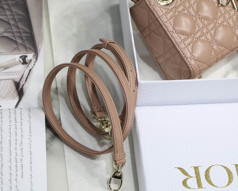 DIOR M6007 12x10x5cm yz (9)