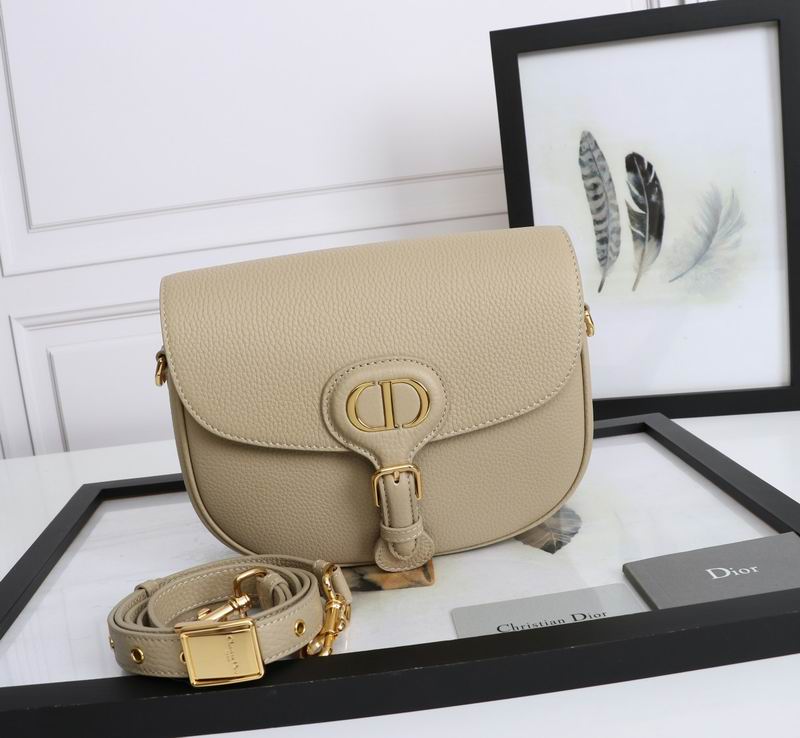 DIOR M8010 M22x17x6cm yz (2)