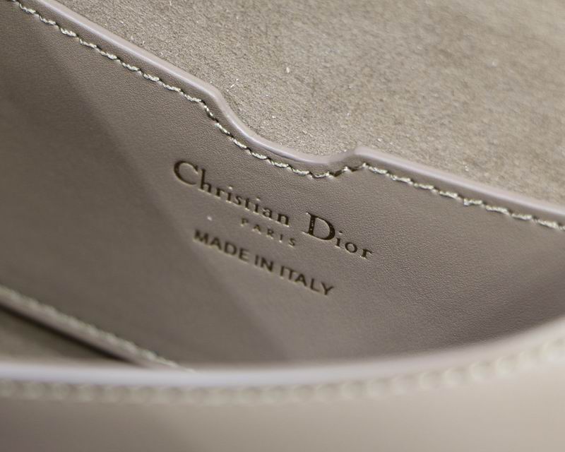 DIOR M8010 M22x17x6cm yz1 (8)