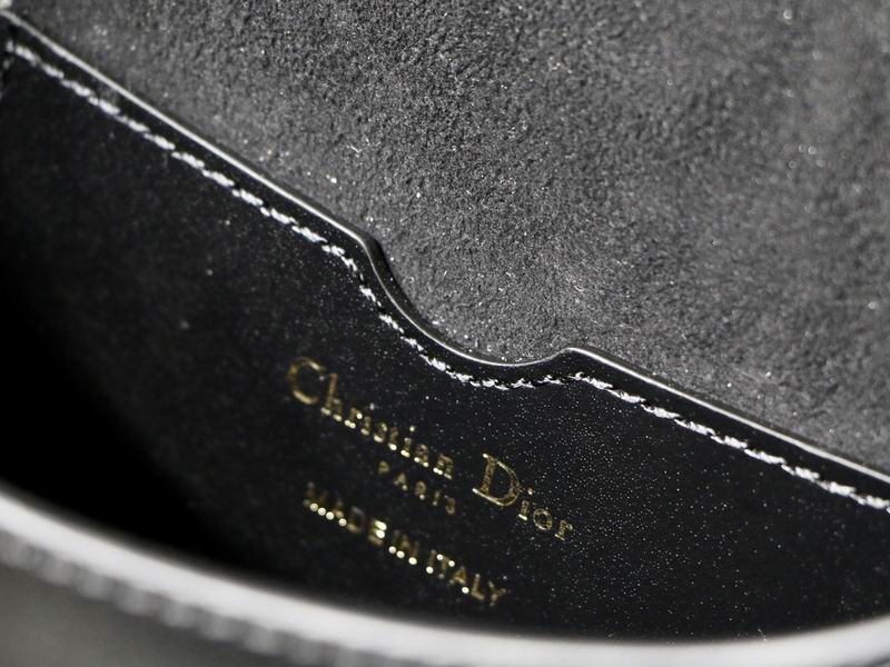 DIOR M8010 M22x17x6cm yz5 (9)