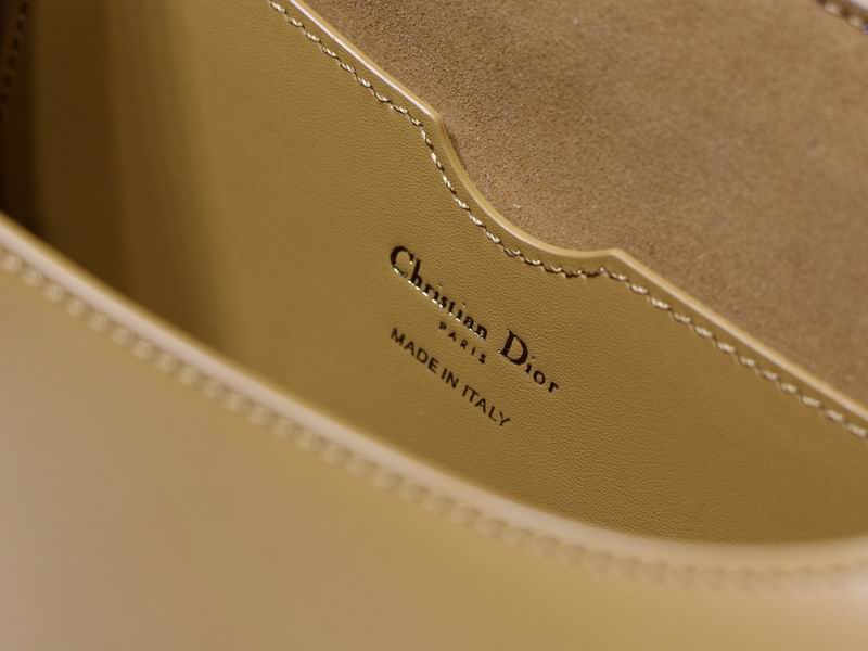 DIOR M8011 L27x21x8cm yz (8)