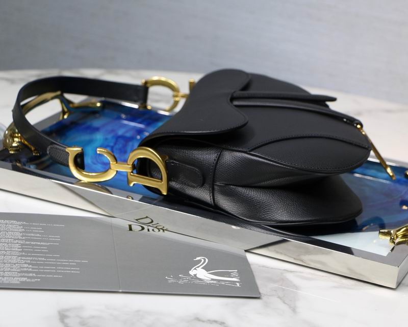 DIOR M9001 19.5x16x6.5cm yz (9)