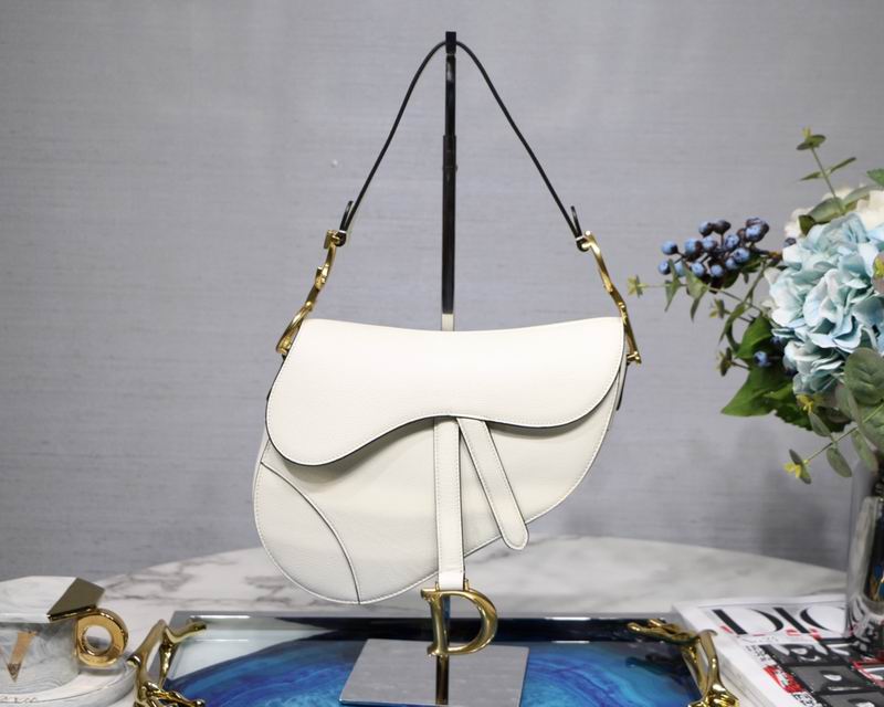 DIOR M9001 L25.5x20x6.5cm yz (1)